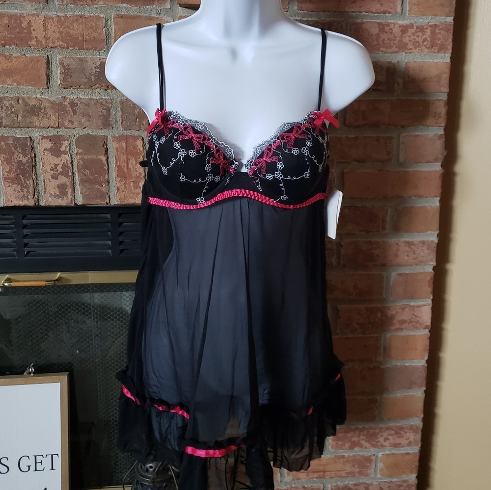 NWT Inner Secrets Lingerie Set